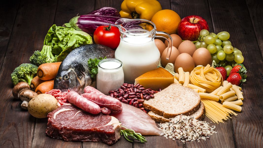 Consume alimentos ricos en nutrientes