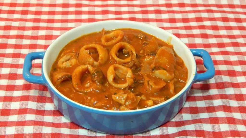 Orígenes de los calamares en salsa