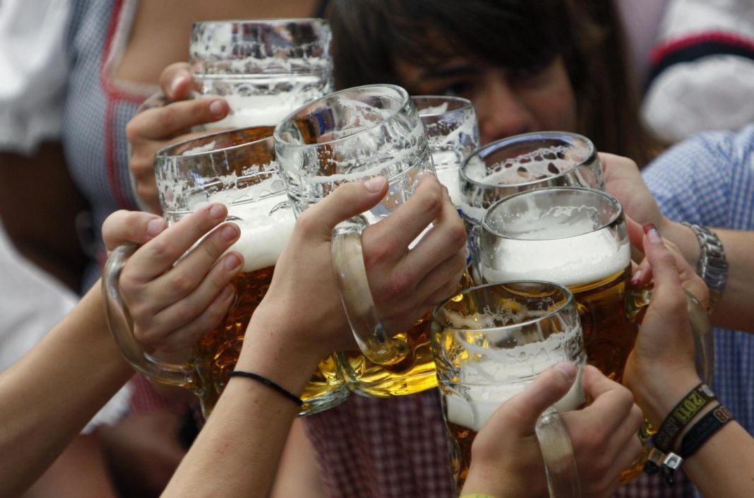 ¿QUÉ ES EL CONSUMO MODERADO DE ALCOHOL?