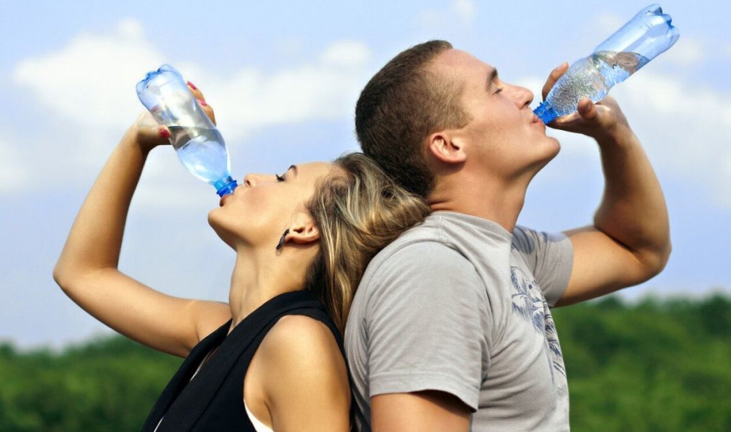 Beba agua: