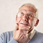 Memoria en adultos mayores: 10 claves para estimular la función cognitiva