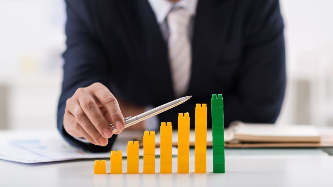LOGÍSTICA EFICIENTE Y GESTIÓN DE INVENTARIOS PARA EMPRENDIMIENTOS