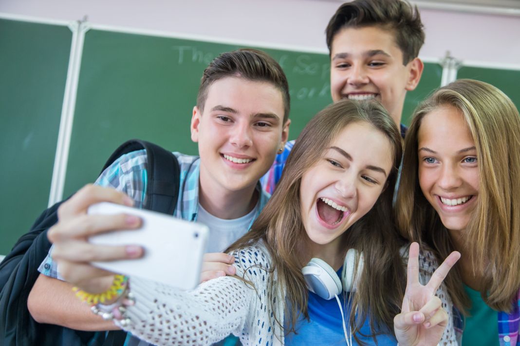 COMPRENDIENDO LA ADOLESCENCIA