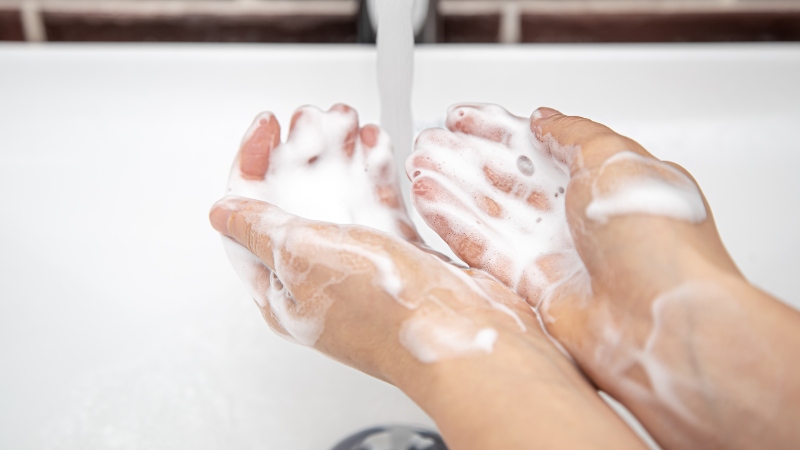 Enseñar buenos hábitos de higiene a los niños