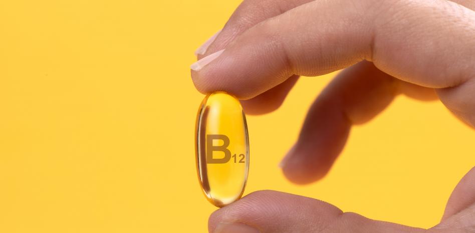 Vitamina B12