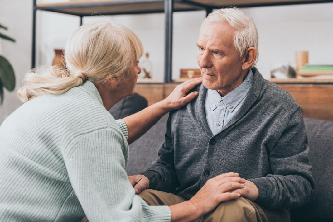 EL PAPEL DE LA TECNOLOGÍA EN EL CUIDADO DEL ALZHEIMER