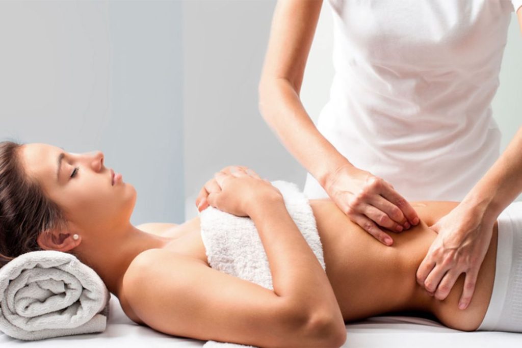 Beneficios del masaje abdominal para el estreñimiento
