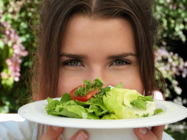 Dieta del síndrome metabólico: la alimentación que te hará ganar salud y perder kilos 1 Vida.es ¿Qué relación hay entre el sobrepeso y en ancho de la cadera?