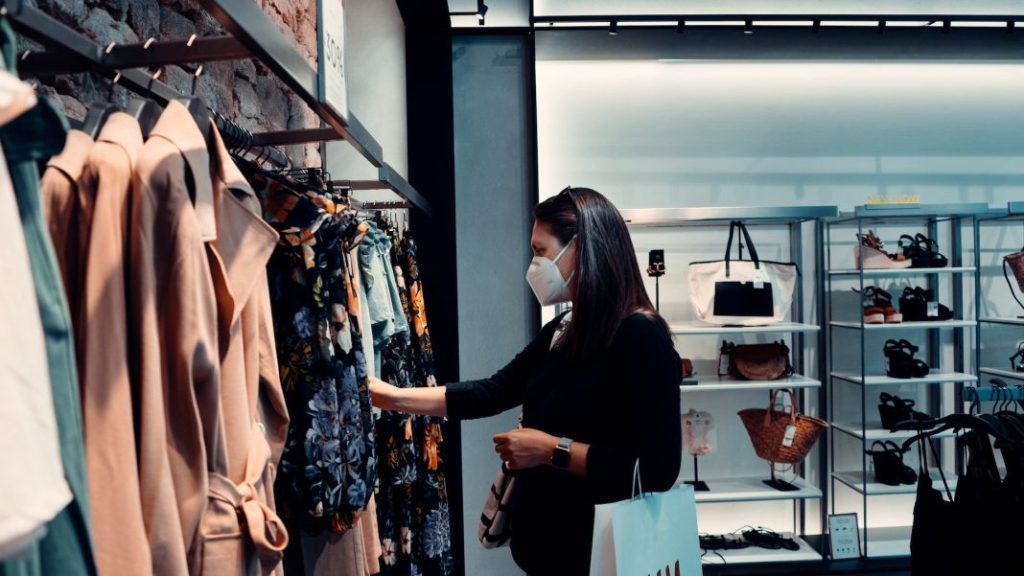 El vestido animal print de Primark por menos de 20 euros que causa furor en las tiendas 1 Vida.es El vestido animal print de Primark por menos de 20 euros que causa furor en las tiendas