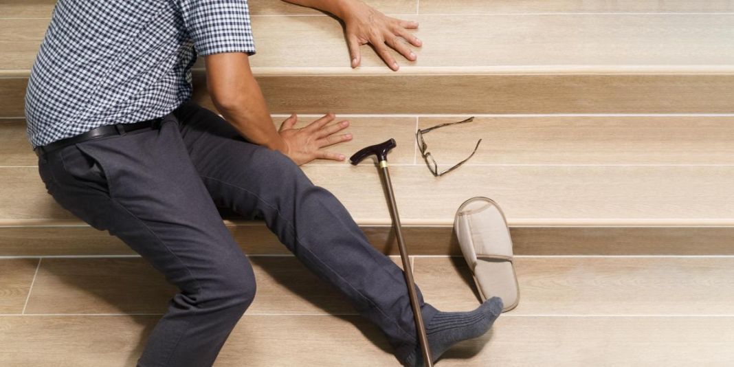 Los mejores consejos para prevenir caídas de personas mayores 1 Vida.es Miedo a las caídas