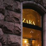 La bandolera de volantes de Zara más fiestera ideal para tu traje de fin de año