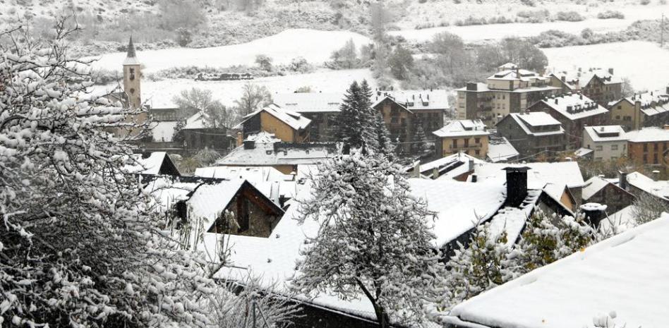 Pueblos de España para vivir una Navidad llena de nieve
