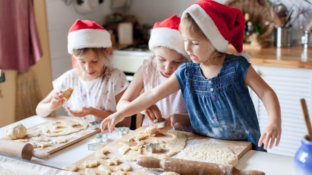 10 postres bajos en calorías que puedes hacer para Navidad 1 Vida.es Magdalenas o ponquecitos de arándanos