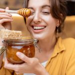 Beneficios de la miel para mejorar tu bienestar