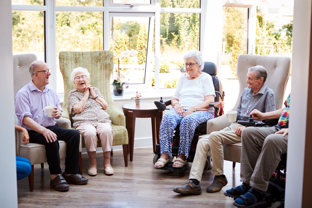 ¿Cómo pagar una residencia de ancianos si la pensión no es suficiente? 1 Vida.es El término residencia de ancianos