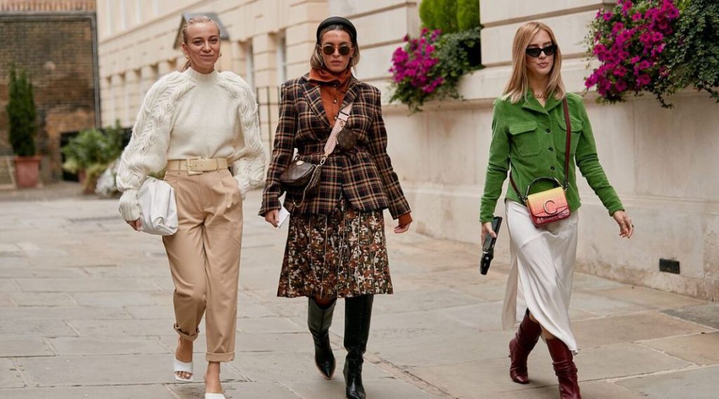 El bolso “todoterreno” de Lefties que solo cuesta 9 euros 6 Vida.es El bolso de la mujer es su vida