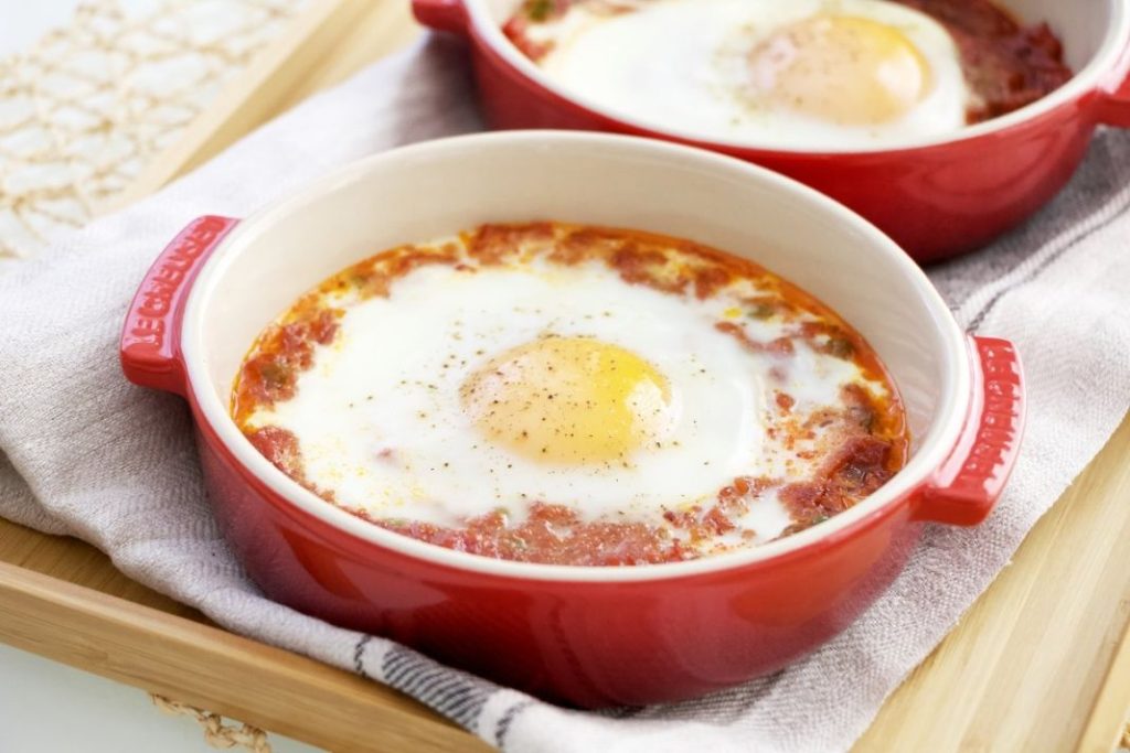 Receta para unos huevos al plato perfectos en cinco minutos 1 Vida.es Un huevo grande contiene:
