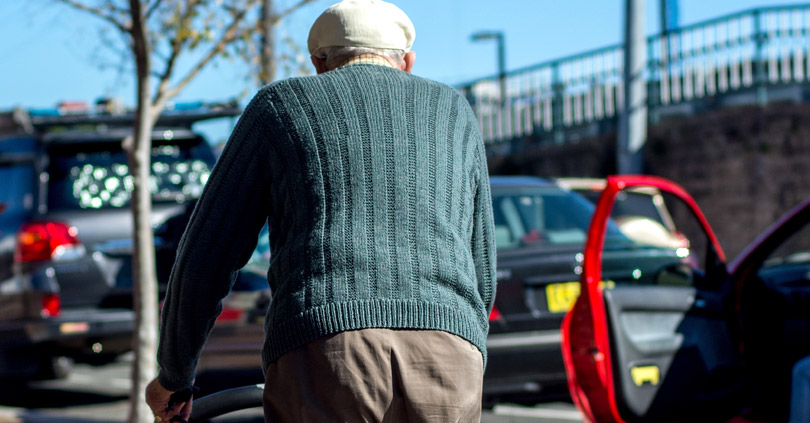 Tendencia a huir: ¿Por qué la gente mayor con demencia quiere huir?