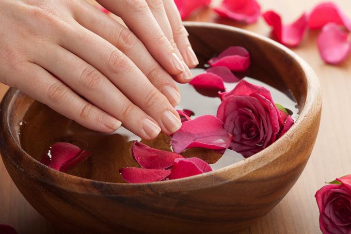 7 trucos caseros que funcionan para endurecer las uñas débiles 1 Vida.es Uñas quebradizas, ¿quién no lo sabe?