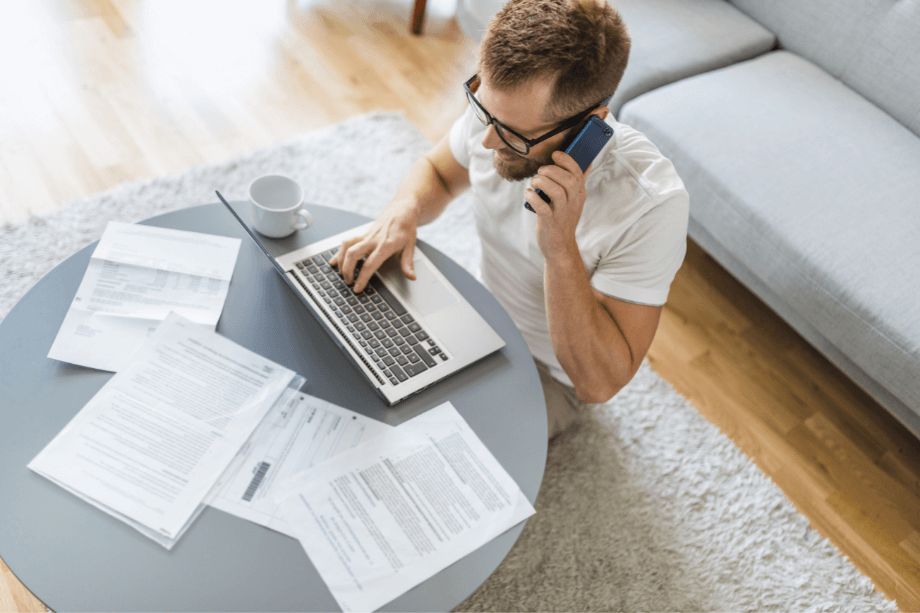 Trucos para aprender a desconectar del móvil en el trabajo 1 Vida.es ¿Cómo sabes que estás usando demasiado tu teléfono?