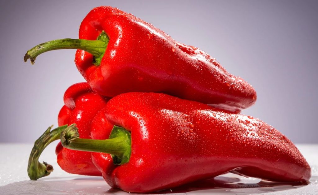 Este es el alimento que te hace perder peso, frena el envejecimiento y refuerza tu pelo: parece magia 4 Vida.es Bajo en calorías y versatilidad en la cocina