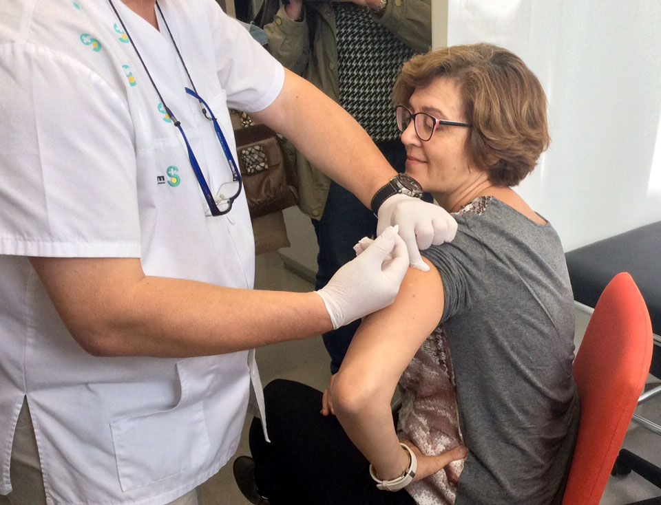 Vacunación de la gripe y la COVID en Madrid