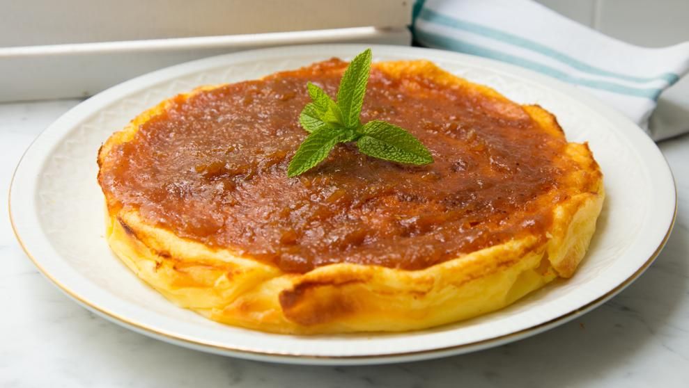Paco Roncero y su postre más clásico: tarta de queso manchego con mermelada de tomate 4 Vida.es La receta de Paco Roncero de tarta de queso manchego con mermelada de tomate