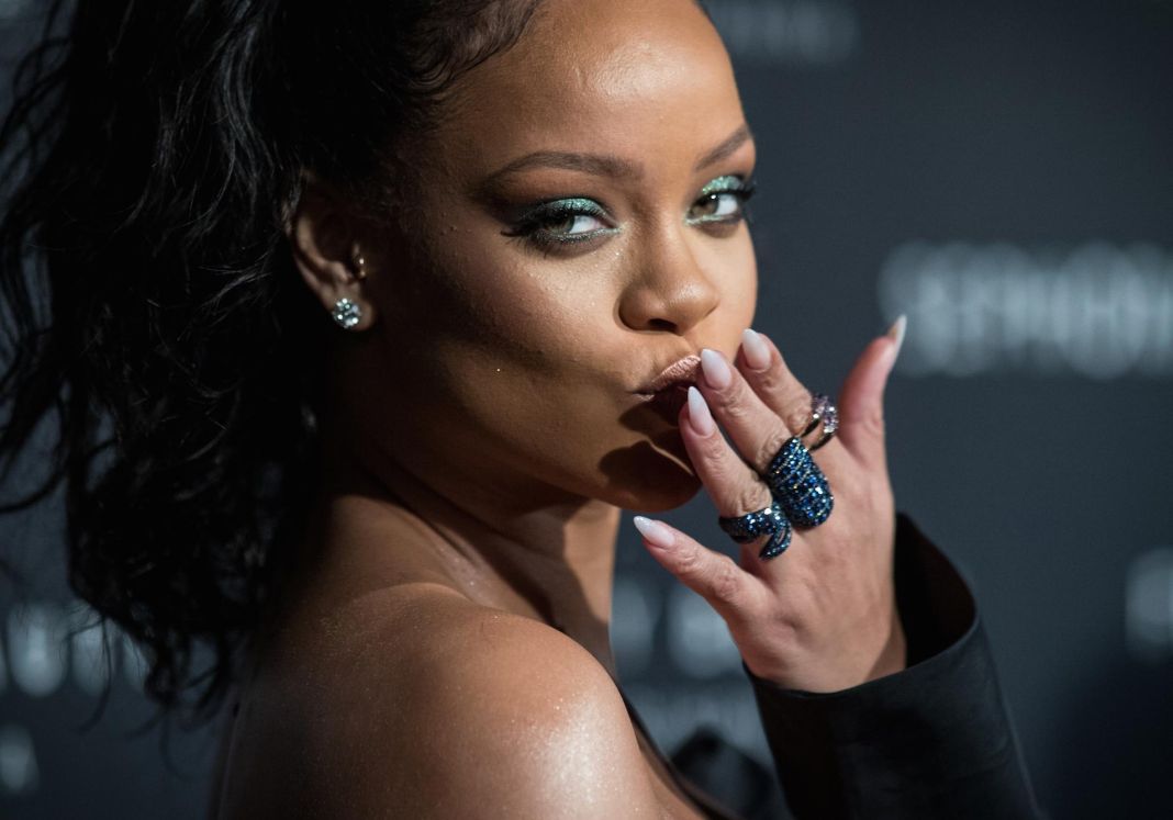 Los logros de Rihanna en los negocios se amplían más allá de la música y la moda