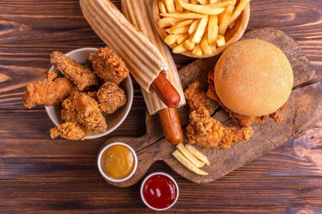 Hígado graso: evita estos alimentos en tu dieta 4 Vida.es Elimina los alimentos ricos en grasas trans