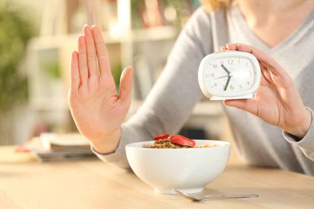 Ayuno intermitente: ¿Atajo saludable o riesgo oculto? Esto es lo que los médicos esconden 2 Vida.es ESCENARIOS REALES Y RECOMENDACIONES DE LOS EXPERTOS