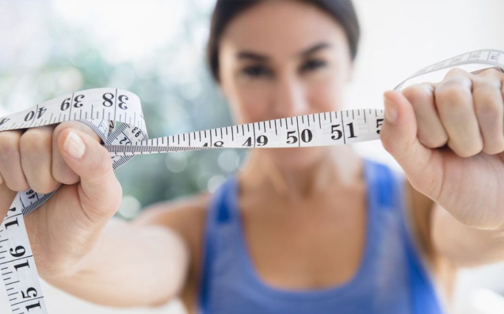 Felicitar a alguien por perder peso puede ser peligroso contra la salud mental 2 Vida.es La relación entre felicidad y pérdida de peso