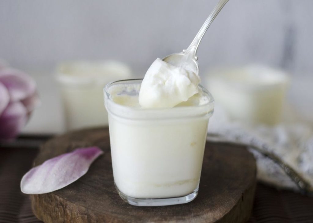 Beneficios de los probióticos en el yogur natural