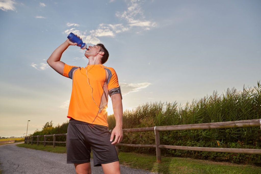 ¿Cuánto podemos correr sin beber agua? 3 Vida.es Hidratación y seguridad durante carreras de larga distancia