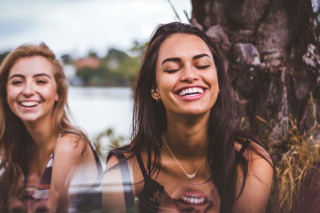 La cosa más sencilla de hacer para mejorar si tenemos depresión o ansiedad 1 Vida.es depresión: La ciencia detrás de hacer felices a otros