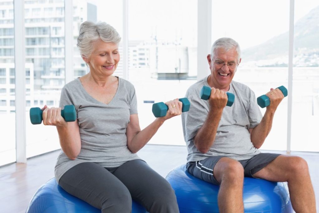 Beneficios de los ejercicios para mayores de 60 años
