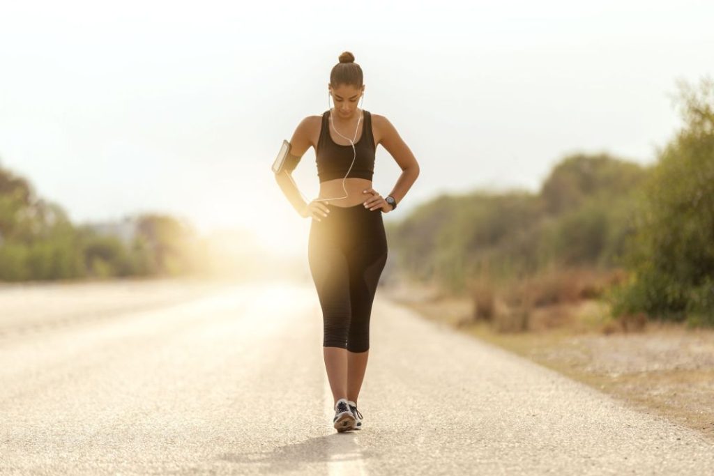 Incorporación de la caminata en un plan integral de pérdida de peso